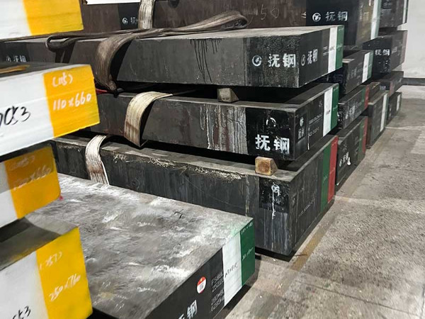 dc53和m390哪個(gè)好